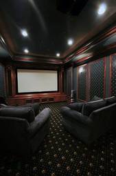 Plakat ekran wnętrza siedzenie kino