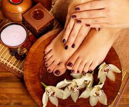 Fotoroleta wellnes woda manicure pedicure