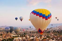 Plakat balon góra lotnictwo turcja natura