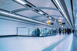 Plakat subway passage in guangzhou