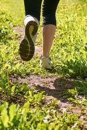 Plakat lekkoatletka kobieta jogging natura