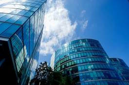 Fototapeta office building and reflection in london, england, background