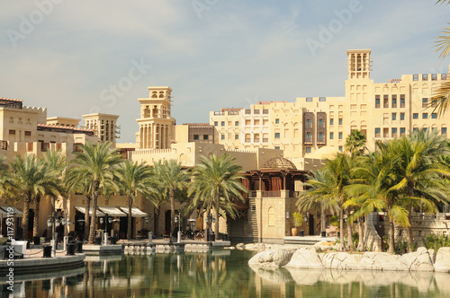 Naklejka architektura arabski woda