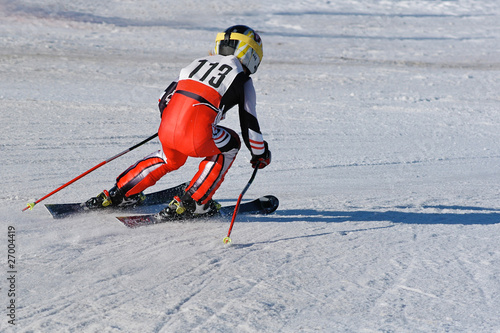 Fotoroleta sporty zimowe narty śnieg sport