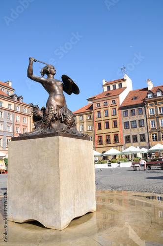 Obraz na płótnie architektura rynek warszawa statua pomnik