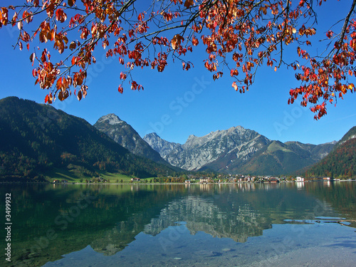 Fotoroleta jesień widzieć odbicie zamontować tyrol