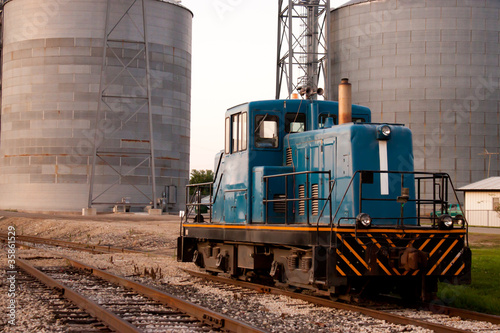 Naklejka ziarno samochód stary wagon transport