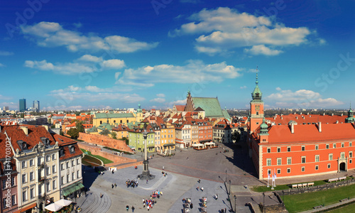 Obraz na płótnie śródmieście panorama kolumna ludzie stary