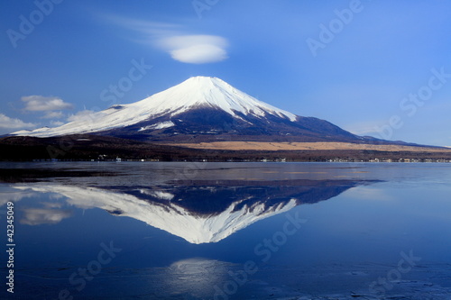 Fotoroleta śnieg fuji ładny