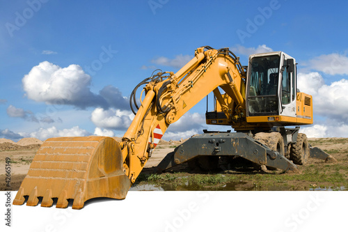 Fototapeta maszyna niebo maszyny traktor wyładunek