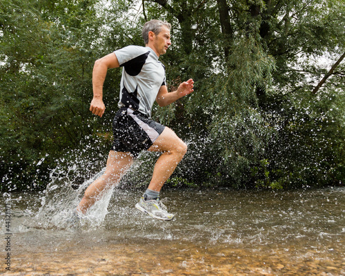 Plakat jogging wyścig mężczyzna fitness lekkoatletka