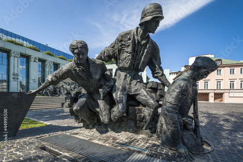 Naklejka europa lato statua ludzie