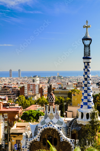 Fotoroleta niebo barcelona hiszpania park lato