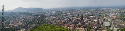 Plakat miasto panorama tum schwarzwald gród