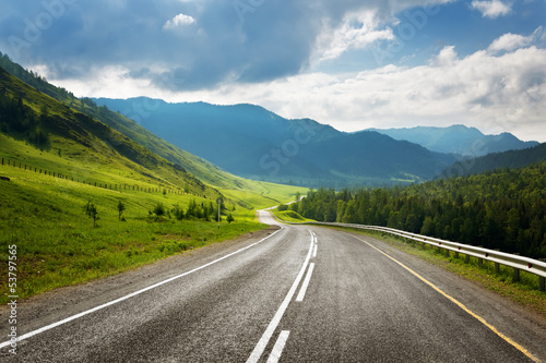 Obraz na płótnie góra pejzaż autostrada transport