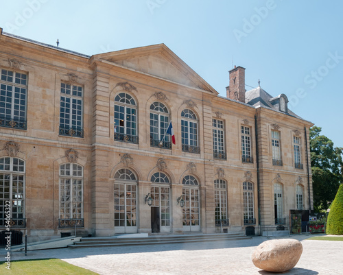 Plakat statua sztuka muzeum francja