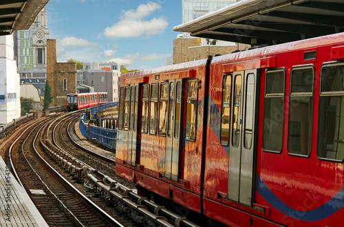 Fotoroleta anglia peron ruch miejski tunel