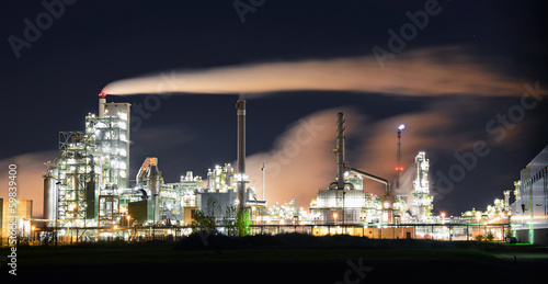 Fototapeta noc architektura podejmowania przemysł rafinerii