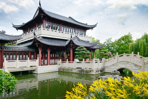 Fotoroleta drzewa świątynia architektura japonia natura