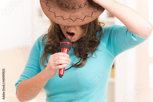 Obraz na płótnie twarz kobieta karaoke piękny