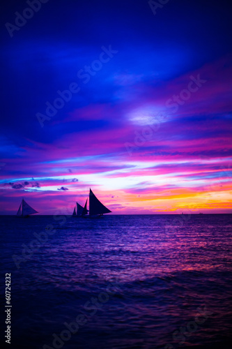 Obraz na płótnie jacht fala woda lato niebo