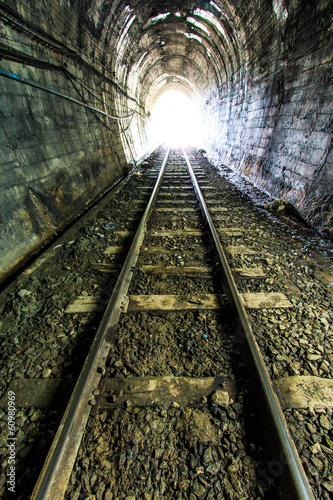 Plakat transport tunel azjatycki tajlandia architektura