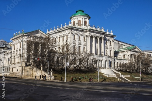 Naklejka retro zbiory muzeum architektura