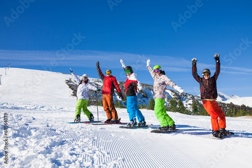 Plakat kobieta góra snowboarder