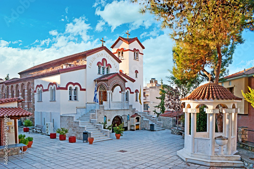 Naklejka kolumna architektura roślina drzewa