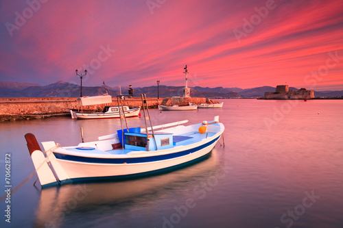 Plakat grecja kuter morze zamek łódź