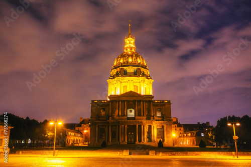 Plakat europa architektura noc francja kościół