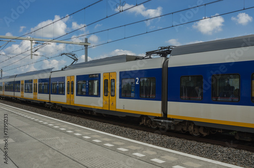 Plakat pejzaż metro holandia niebo samochód