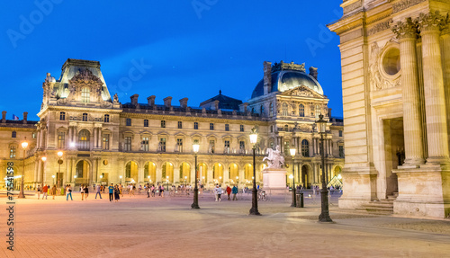 Fotoroleta niebo muzeum noc francja