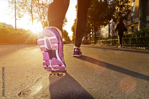 Fototapeta słońce fitness zdrowy niebo lekkoatletka