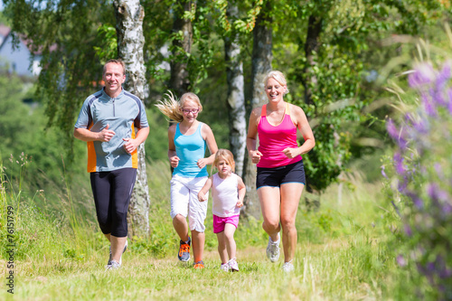 Obraz na płótnie ludzie pole jogging