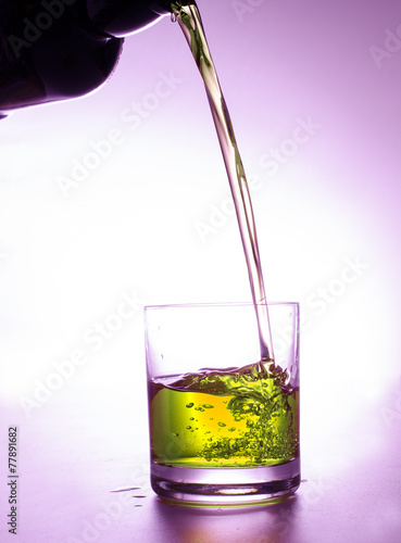 Obraz na płótnie napój szkło gorzałka