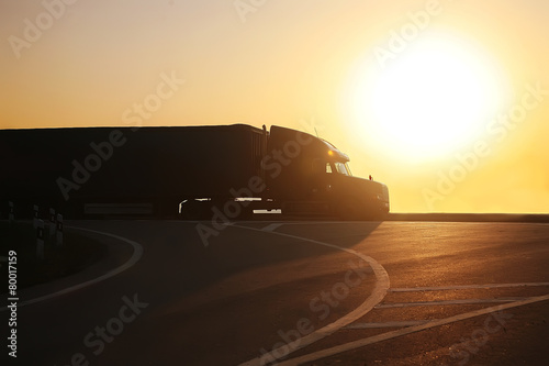 Fototapeta słońce ciężarówka niebo