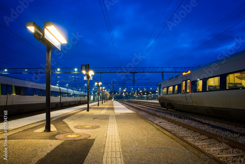 Obraz na płótnie metro niebo dania transport