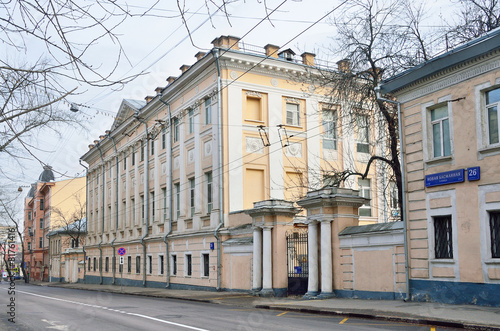 Fototapeta statua miasto ulica śnieg atrakcyjność turystyczna