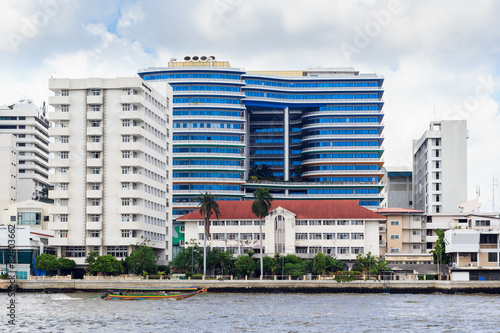 Plakat łódź niebo tajlandia bangkok medycyna