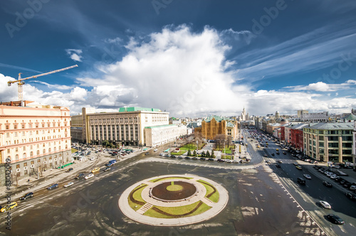 Fotoroleta pejzaż ulica miasto widok