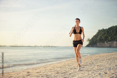 Plakat dziewczynka sportowy kobieta lekkoatletka zdrowy