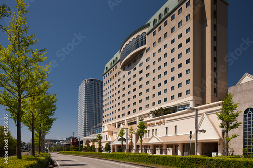 Obraz na płótnie japonia biurowiec wierzowiec hotel budynek