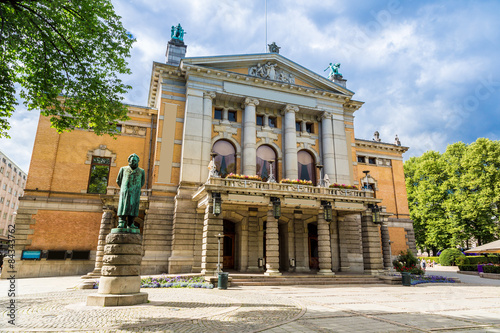 Plakat statua sztuka skandynawia europa niebo