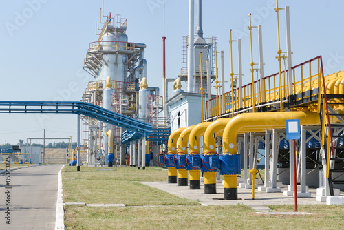 Fotoroleta Gas compressor station