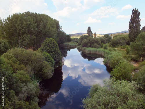 Naklejka pejzaż natura woda tag