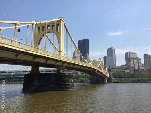 Obraz na płótnie miejski most rzeki gród pittsburgh