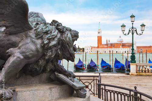 Fototapeta gondola statua łódź