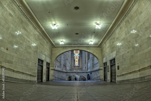 Naklejka Grand Central station with moving people