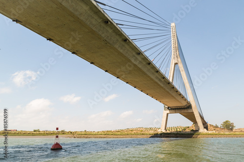 Plakat most niebo woda hiszpania portugalia